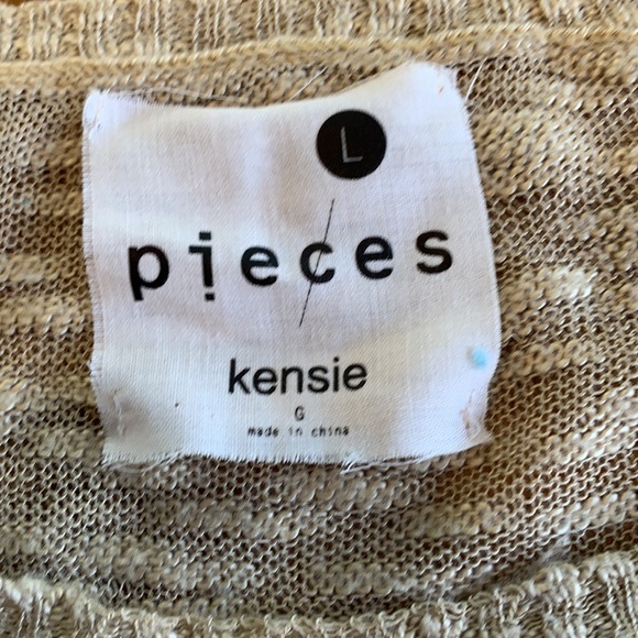 Kensie light weight sweater - Picture 4 of 5